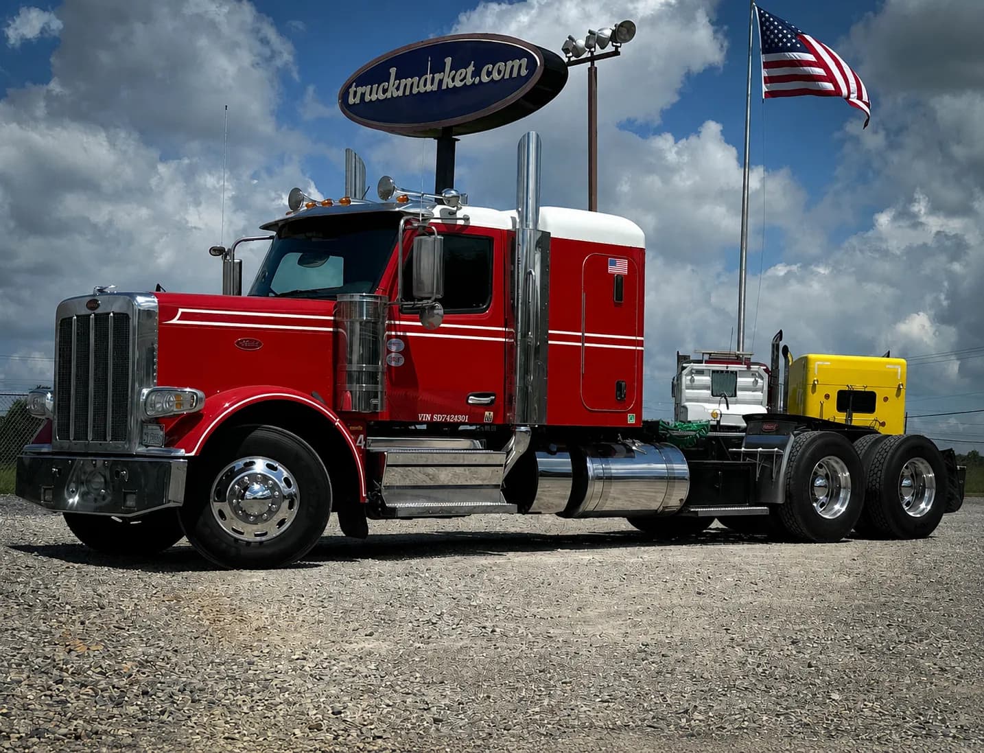 2025 Cummins 589 - Sleeper