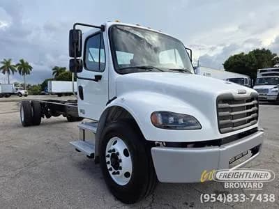 2027 Freightliner M2 106 - Chassis