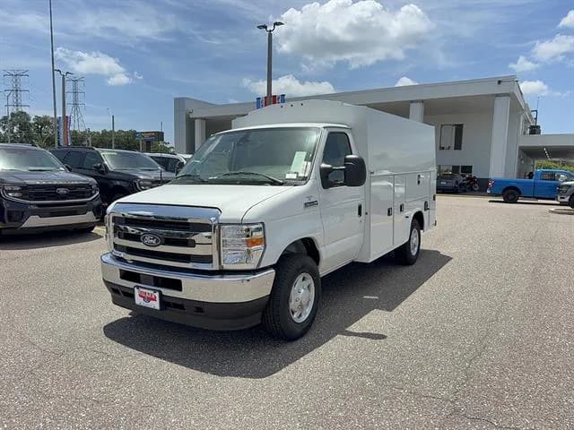 2026 Ford E-350 - Box