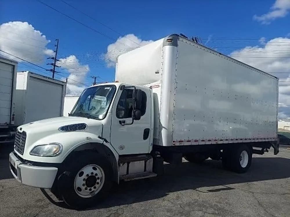 2017 Freightliner M2 106
