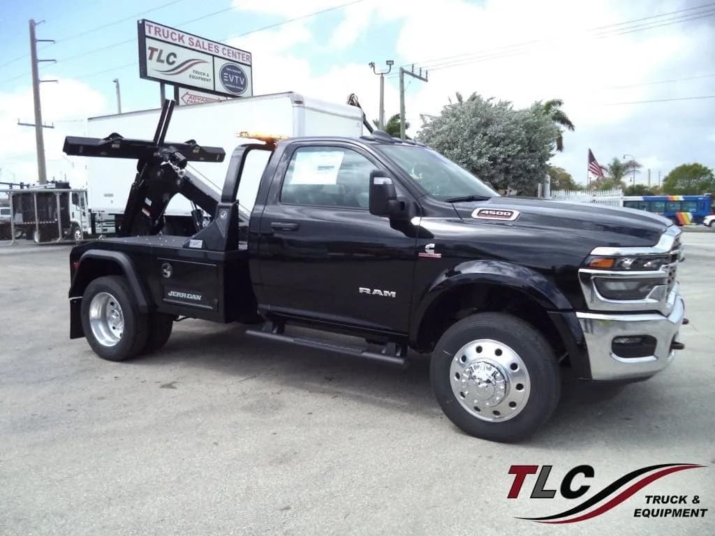 2026 Ram 4500 Big Horn 4×2 w/ Jerr-Dan - Tow