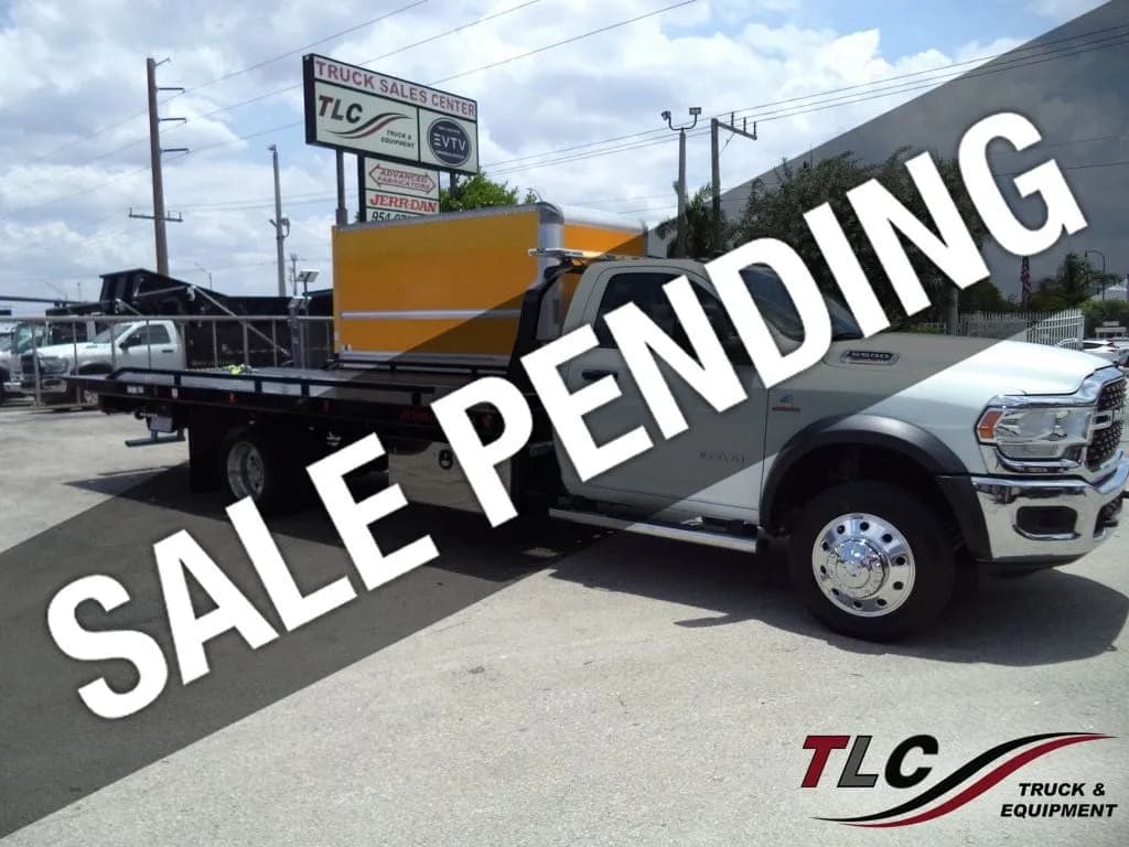 2024 Ram 5500 SLT w/ 20ft JerrDan Car Carrier 6 Ton Wide Low Pro - Tow