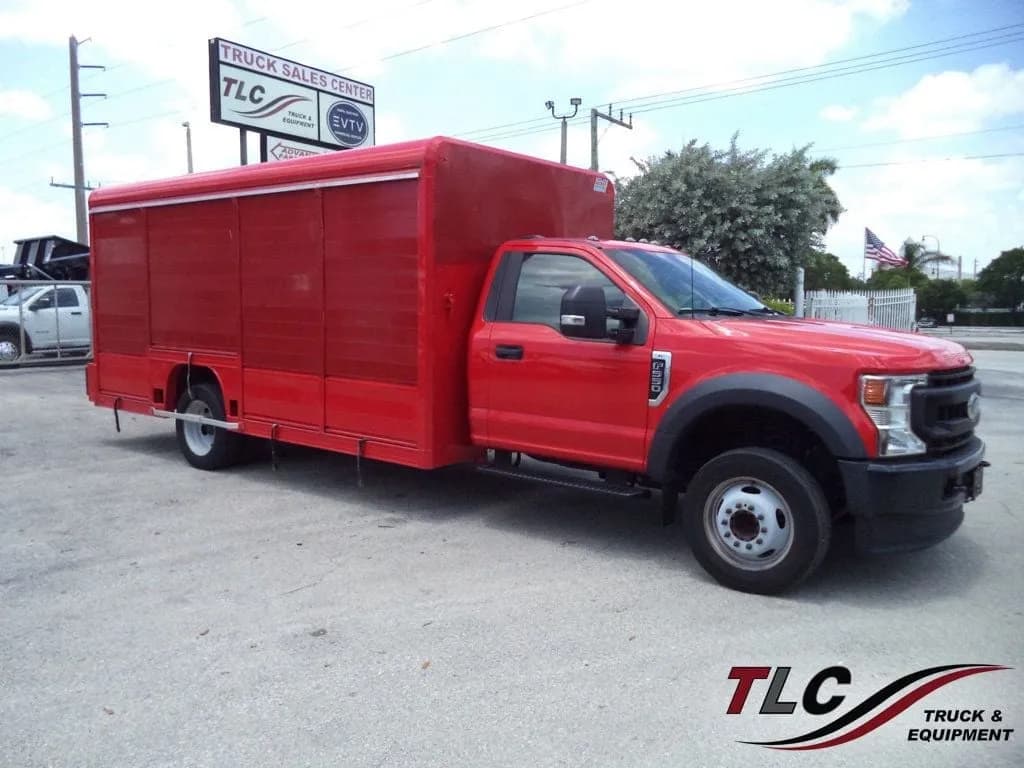 2020 Ford F550 Gas w/ Mickey Aluminum Truck Bodies Side Loaders Beverage - Beverage Trailers / Beverage Trucks