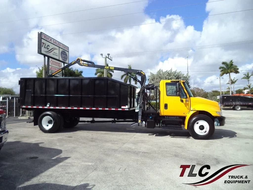 2019 International 4300 With New 21 Yard Grapple Truck 18ft - Service