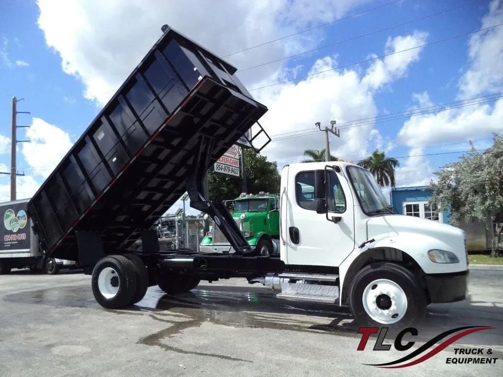 2018 Freightliner Business Class M2 - Dump
