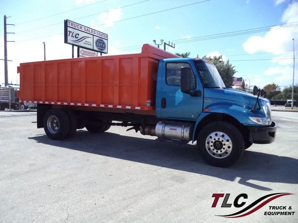 2020 International MV607 w/ New 18ft Steel Trash - Dump