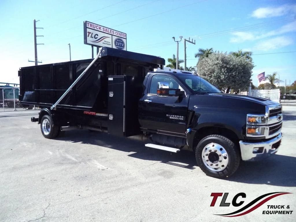 2023 Chevrolet Silverado 6500HD w/ 14′ Switch-N-Go Drop - Garbage