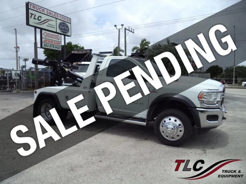 2024 Ram 4500 SLT 4×4 w/ Jerr-Dan - Tow