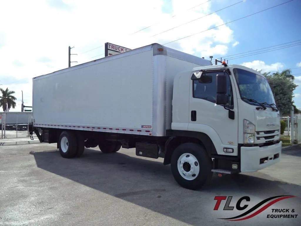 2018 Isuzu FTR 26ft - Box