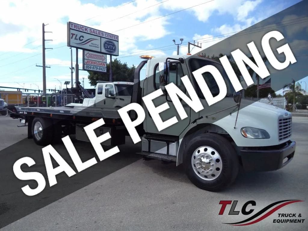 2019 Freightliner Business Class M2 - Tow