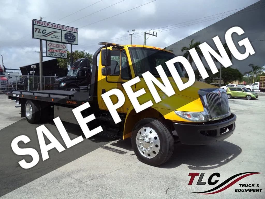 2019 International 4300 w/ Brand New 22′ JerrDan 6 Ton XLP Car Carrier - Tow