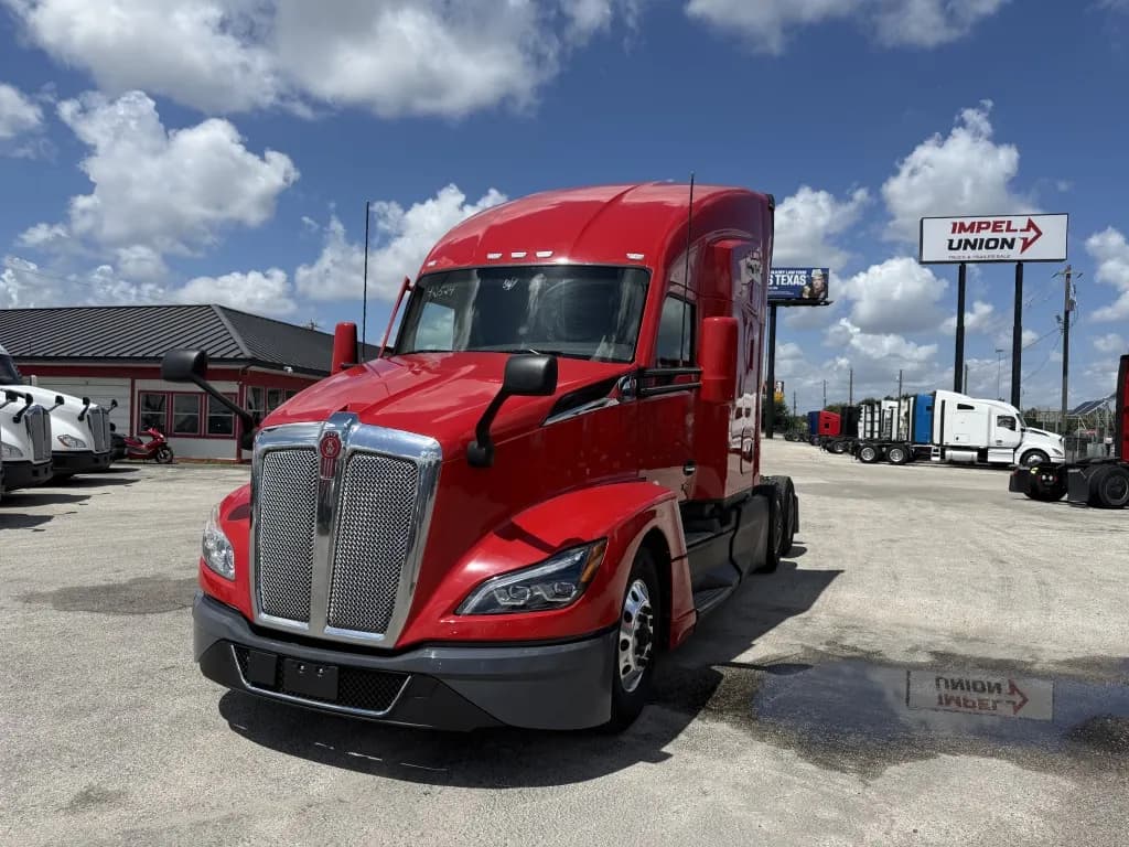 2023 Kenworth T680 U-12984 - Sleeper