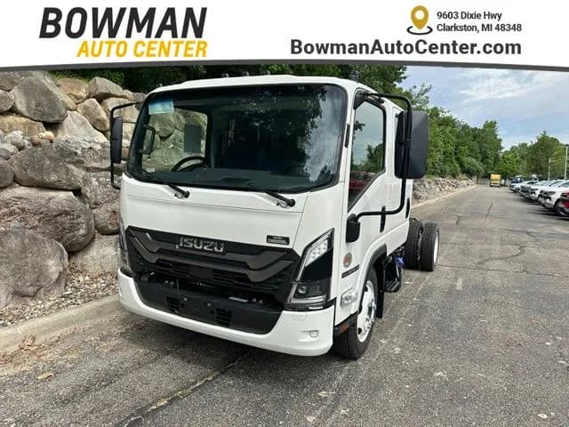 2025 Isuzu NPR-XD Crew Cab - Dump