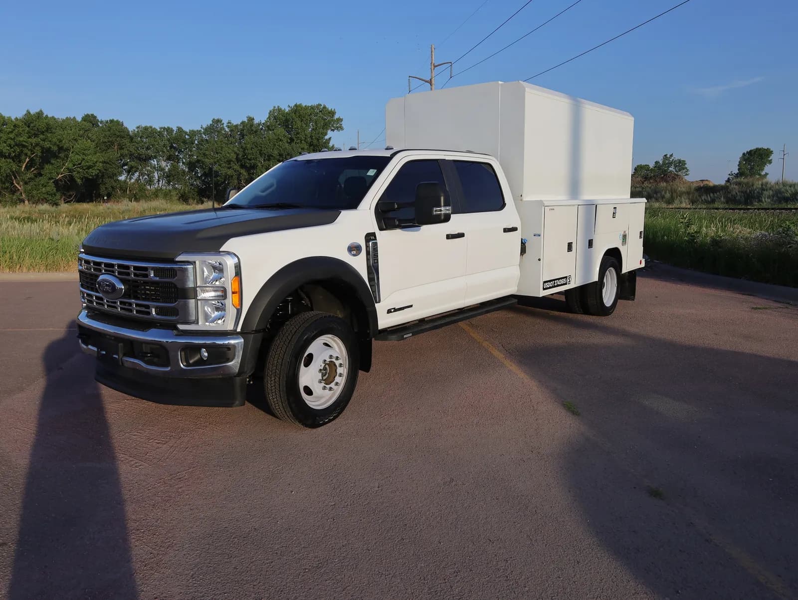 2023 Ford F-550SD - Chassis