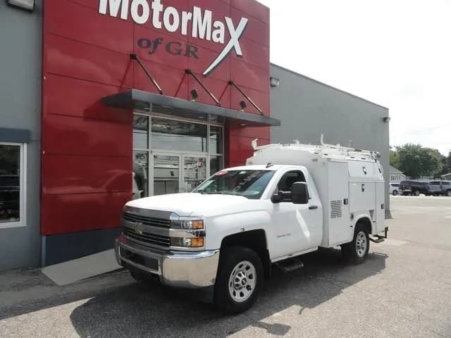 2017 Chevrolet Silverado 3500HD - Chassis