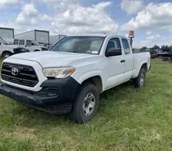 2019 TOYOTA EQUINOX LT - Pickup