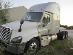 2019 Freightliner Cascadia - Sleeper