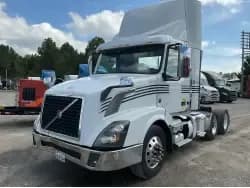 2018 Volvo VNL - Day Cab