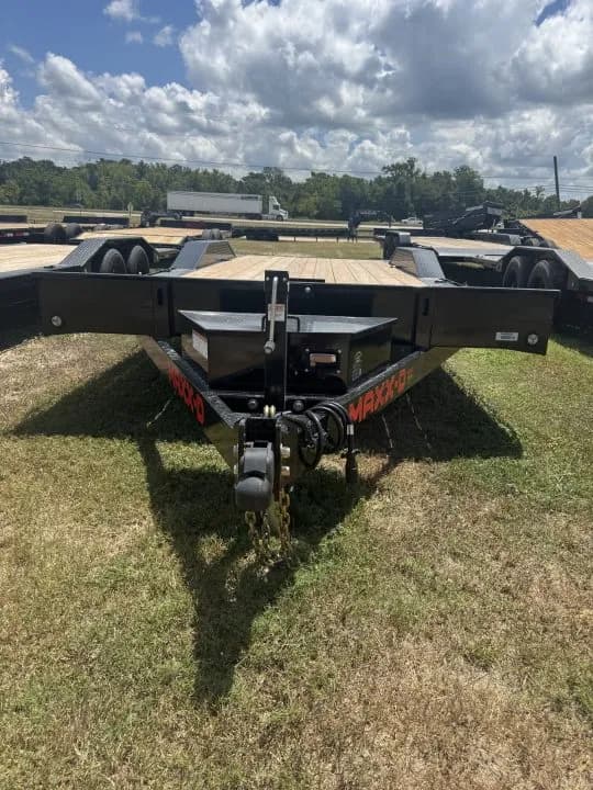 2027 MAXEY TRAILERS MFG Maxey Trailers MFG - Car Hauler Trucks