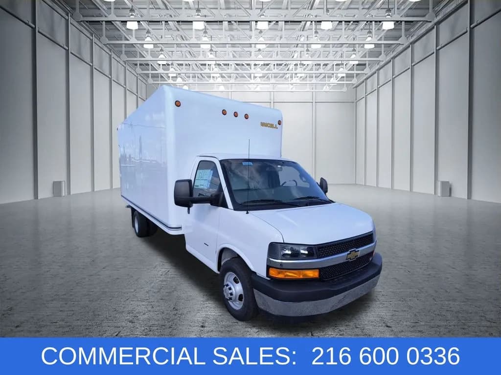 2026 Chevrolet Express 3500 - Box