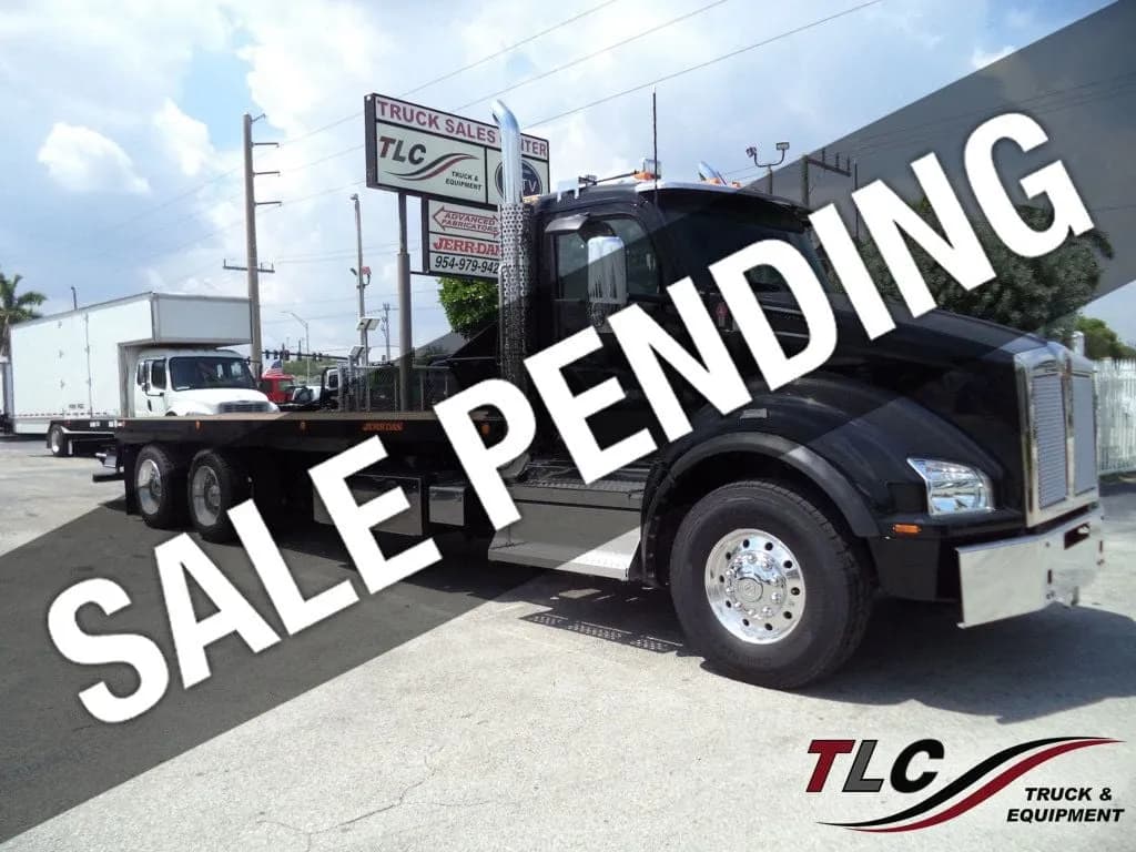 2026 Kenworth T880 With Jerr-Dan 28ft 15 Ton Industrial Carriers Wood Deck - Tow