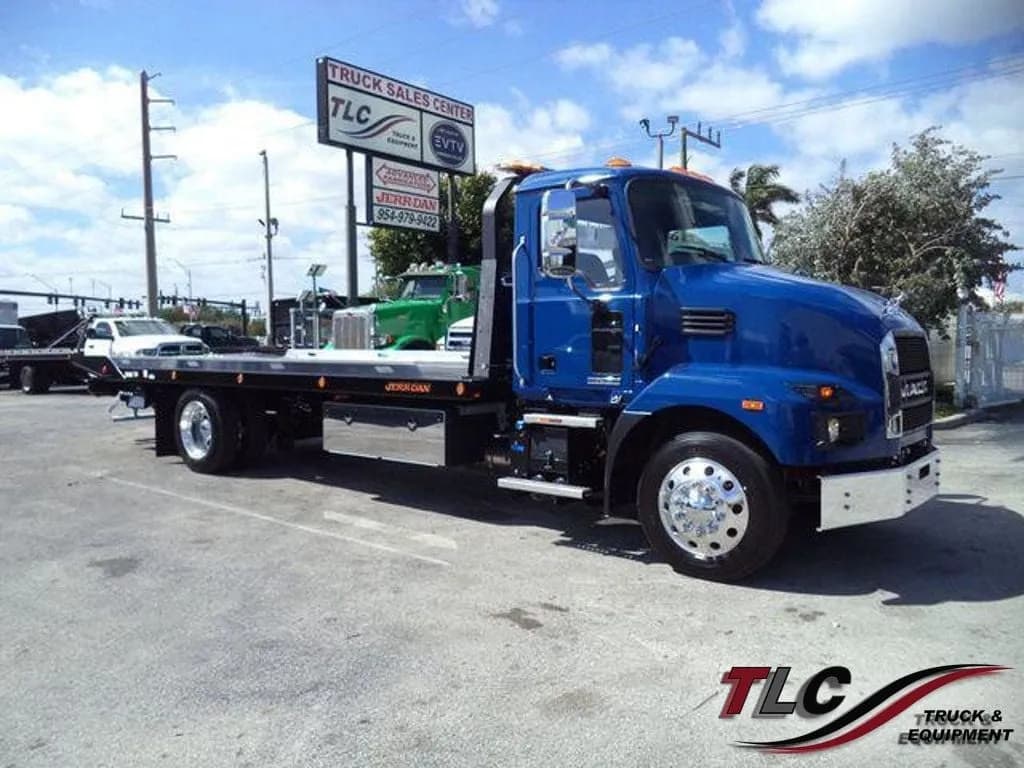 2024 Mack MD6 22FT - Tow