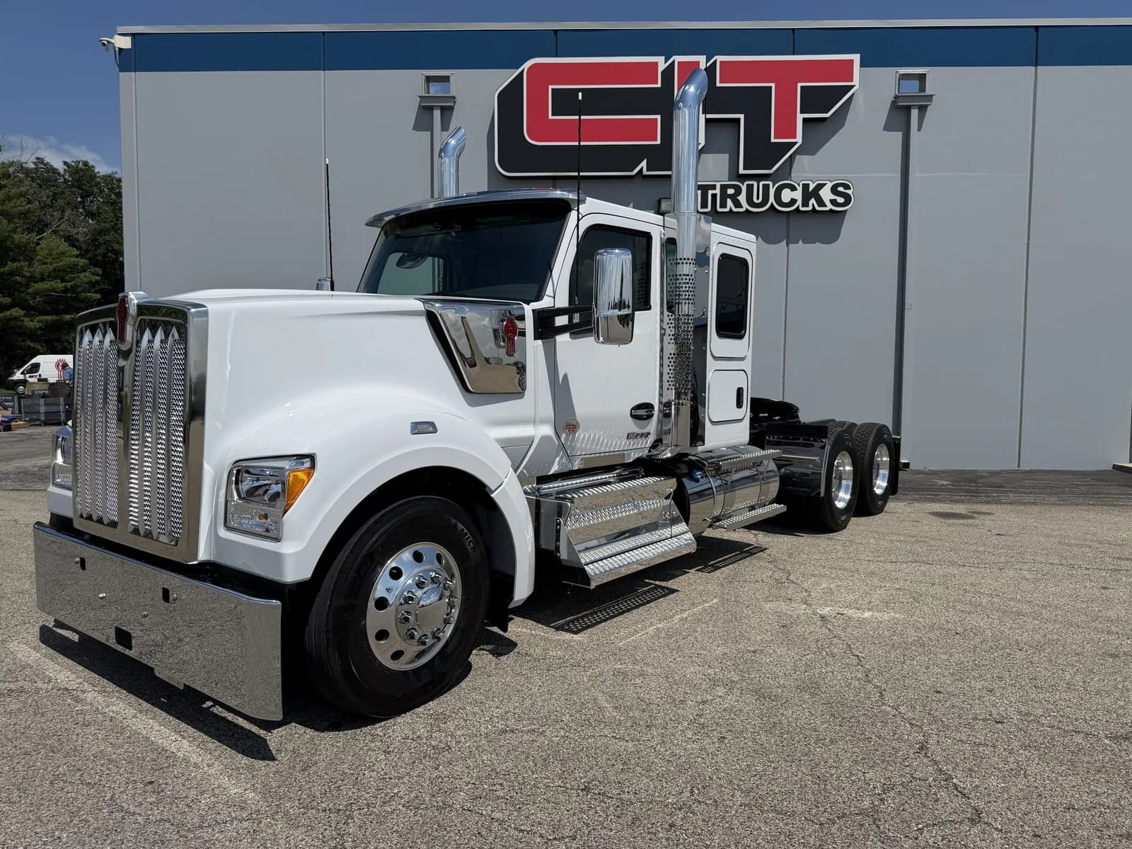 Commercial Vehicle