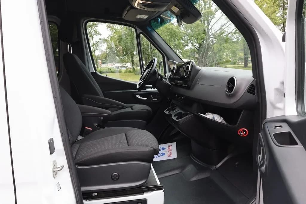 2024 Mercedes-Benz Sprinter 2500 - Vans