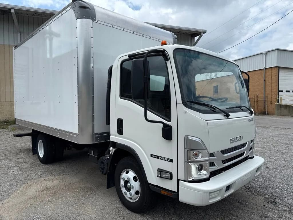 2024 Isuzu NPR - Chassis