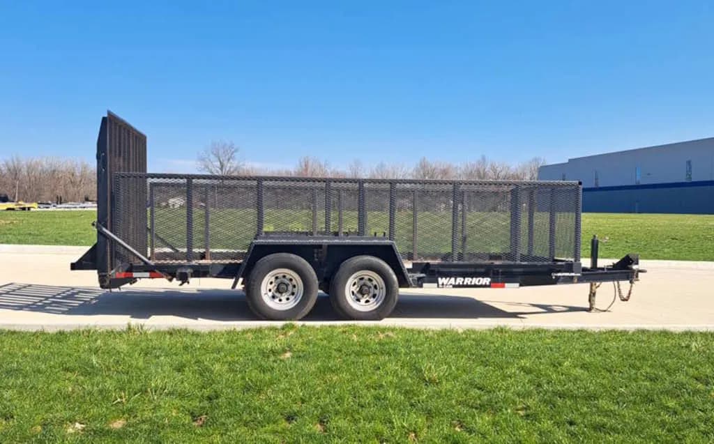 2017 Cam Superline 4EC16 Warrior 16' with 3ft High Sides - Landscape
