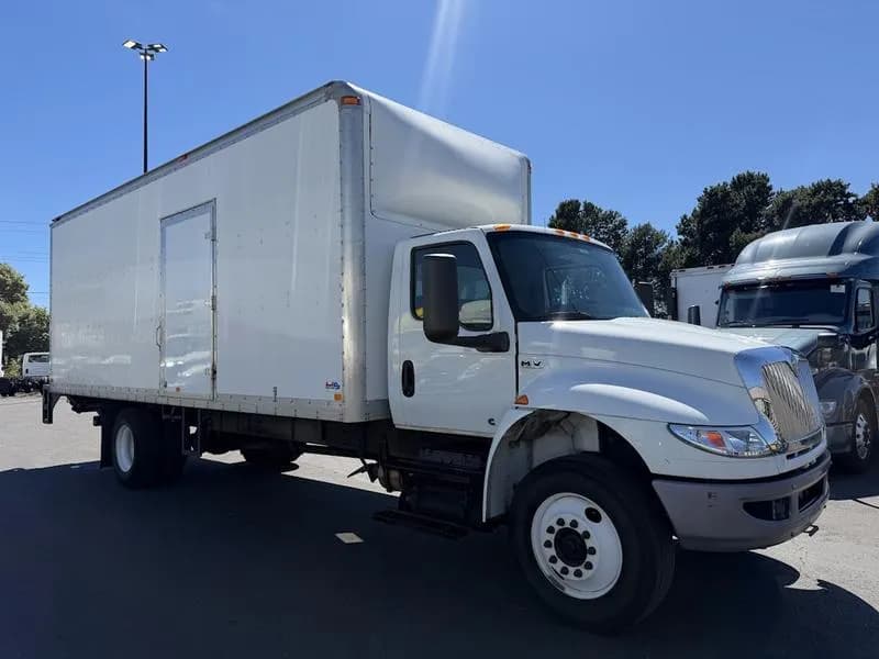 2019 International MV607 SBA - Day Cab
