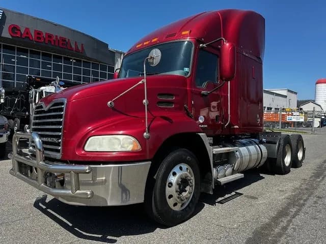 2017 Mack CXU613