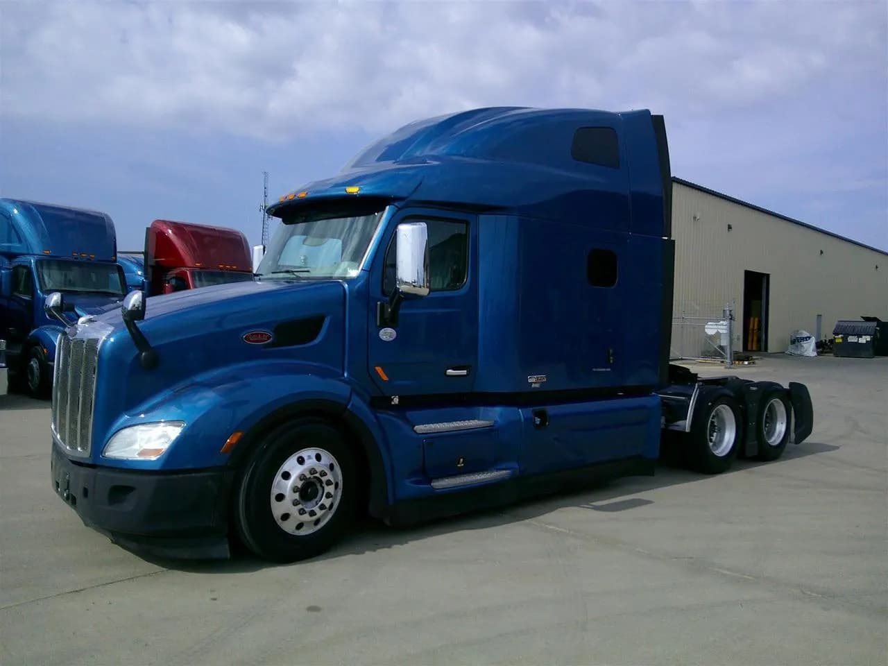 2021 Peterbilt 579 - Sleeper