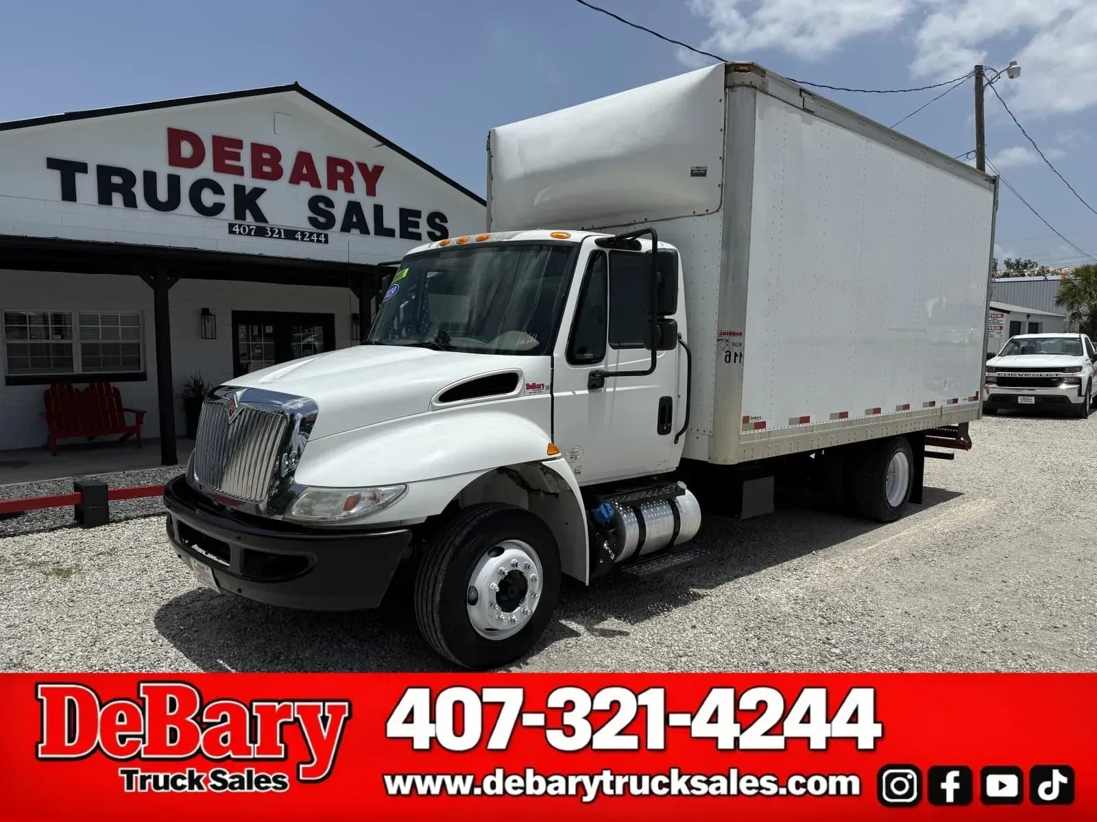 2019 International DuraStar 4300 - Box
