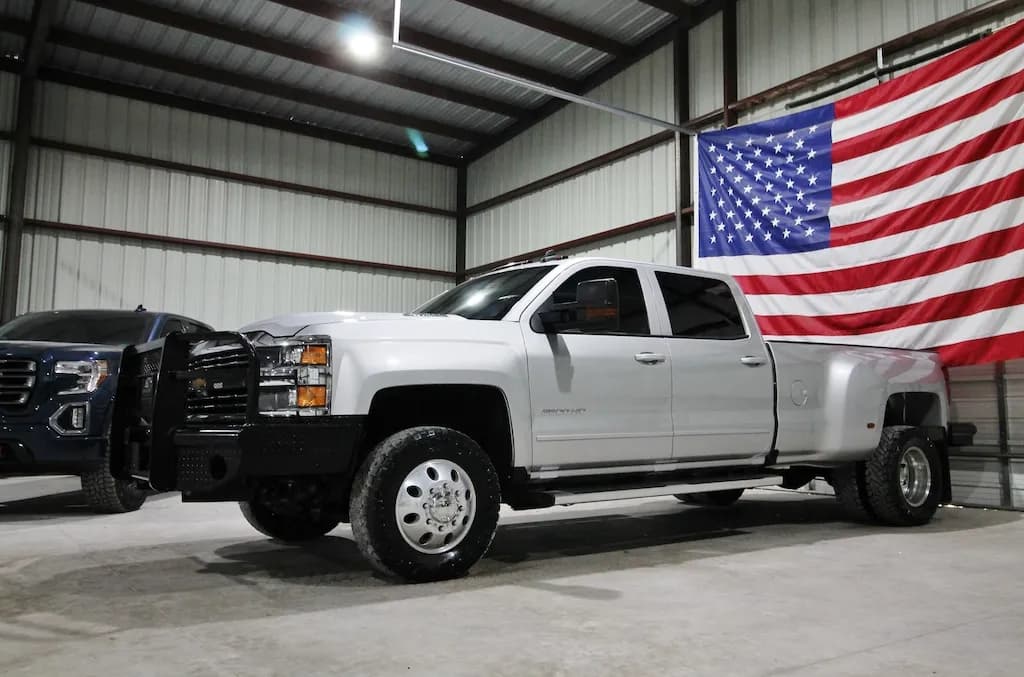 2018 Chevrolet Silverado 3500HD - Pickup
