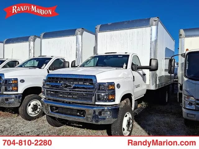 2024 Chevrolet Silverado 5500 - Box