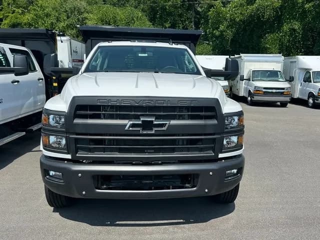 2024 Chevrolet Silverado 5500 Crew Cab - Dump