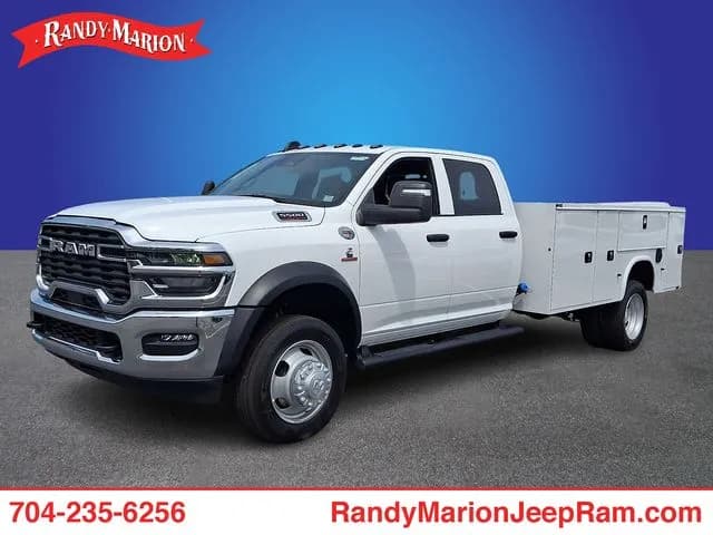 2026 Ram 5500 Crew Cab - Service