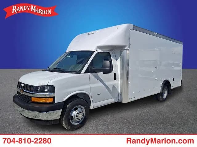2026 Chevrolet Express 3500 - Box