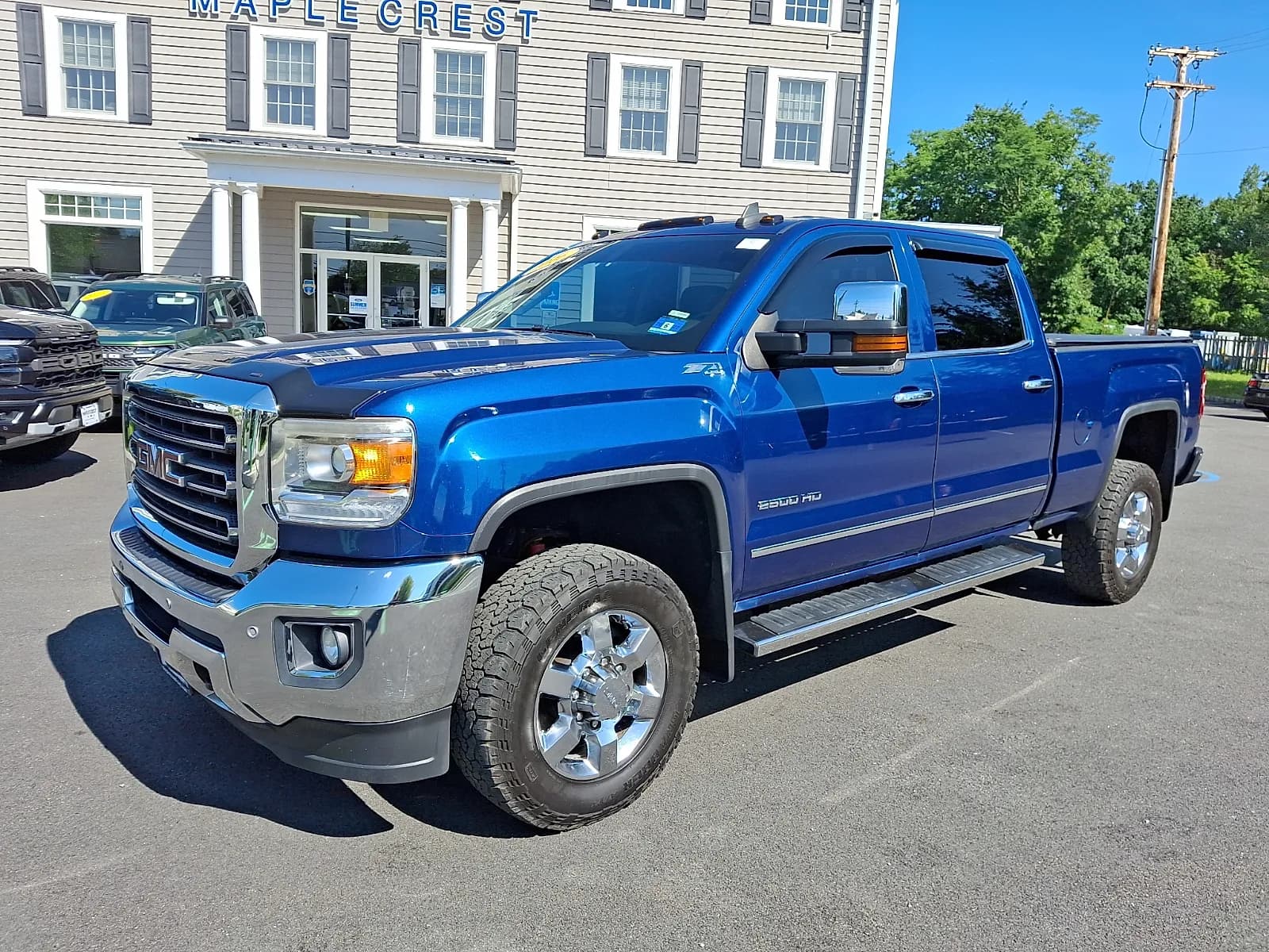 2016 GMC Sierra 2500 Crew Cab - Pickup