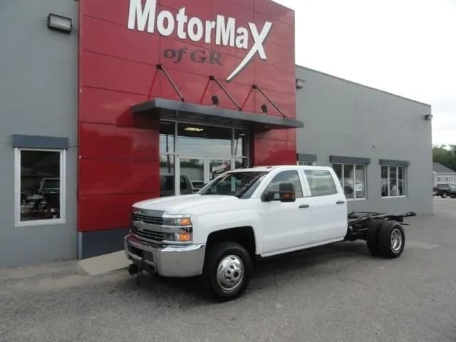 2015 Chevrolet Silverado 3500HD Built After Aug 14 - Chassis