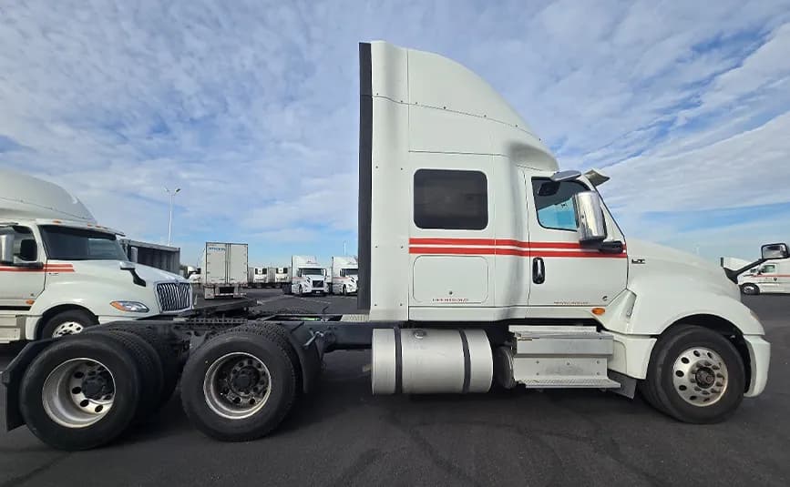 2020 International LT625 - Sleeper