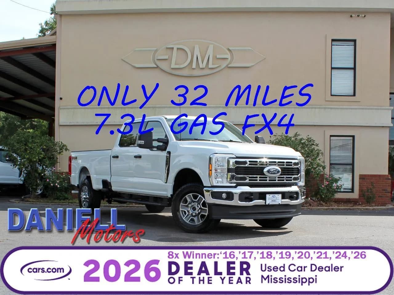 2025 Ford F-350 SD XLT Crew Cab Long Bed - Pickup