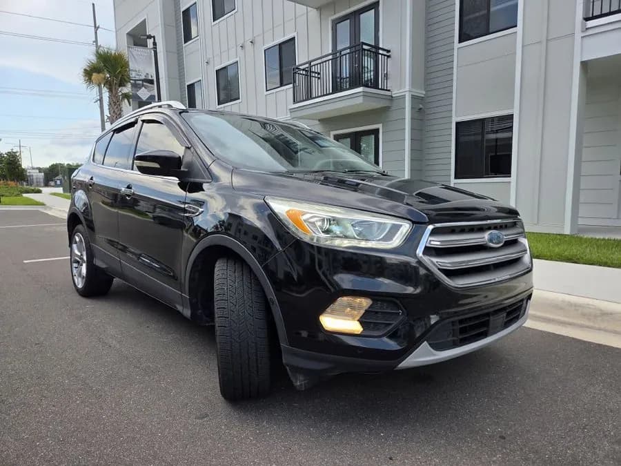 2017 FORD Escape