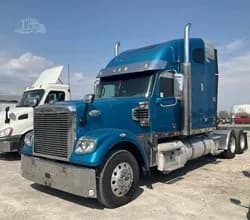 2023 FREIGHTLINER CASCADIA 126 - Sleeper
