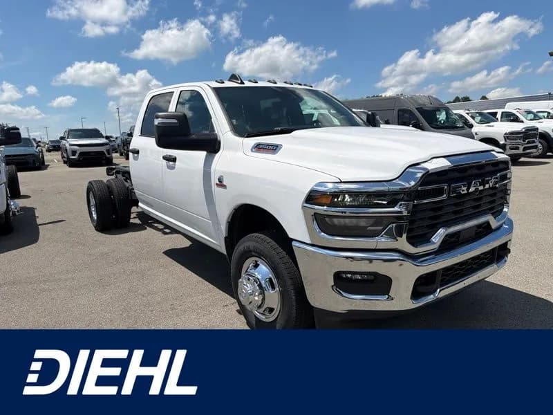 2026 Ram 3500 - Chassis