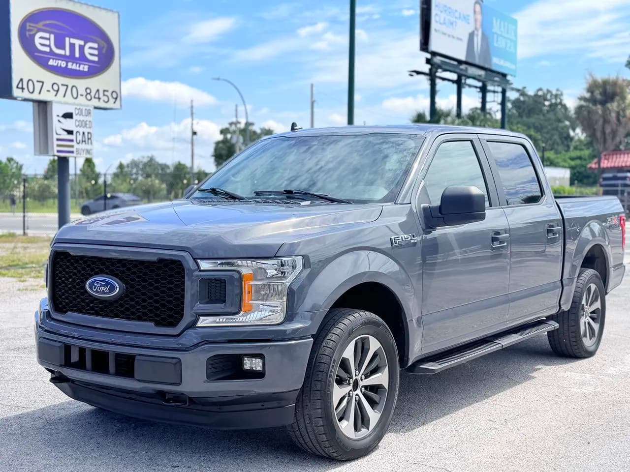 2020 Ford F-150 SXT - Pickup