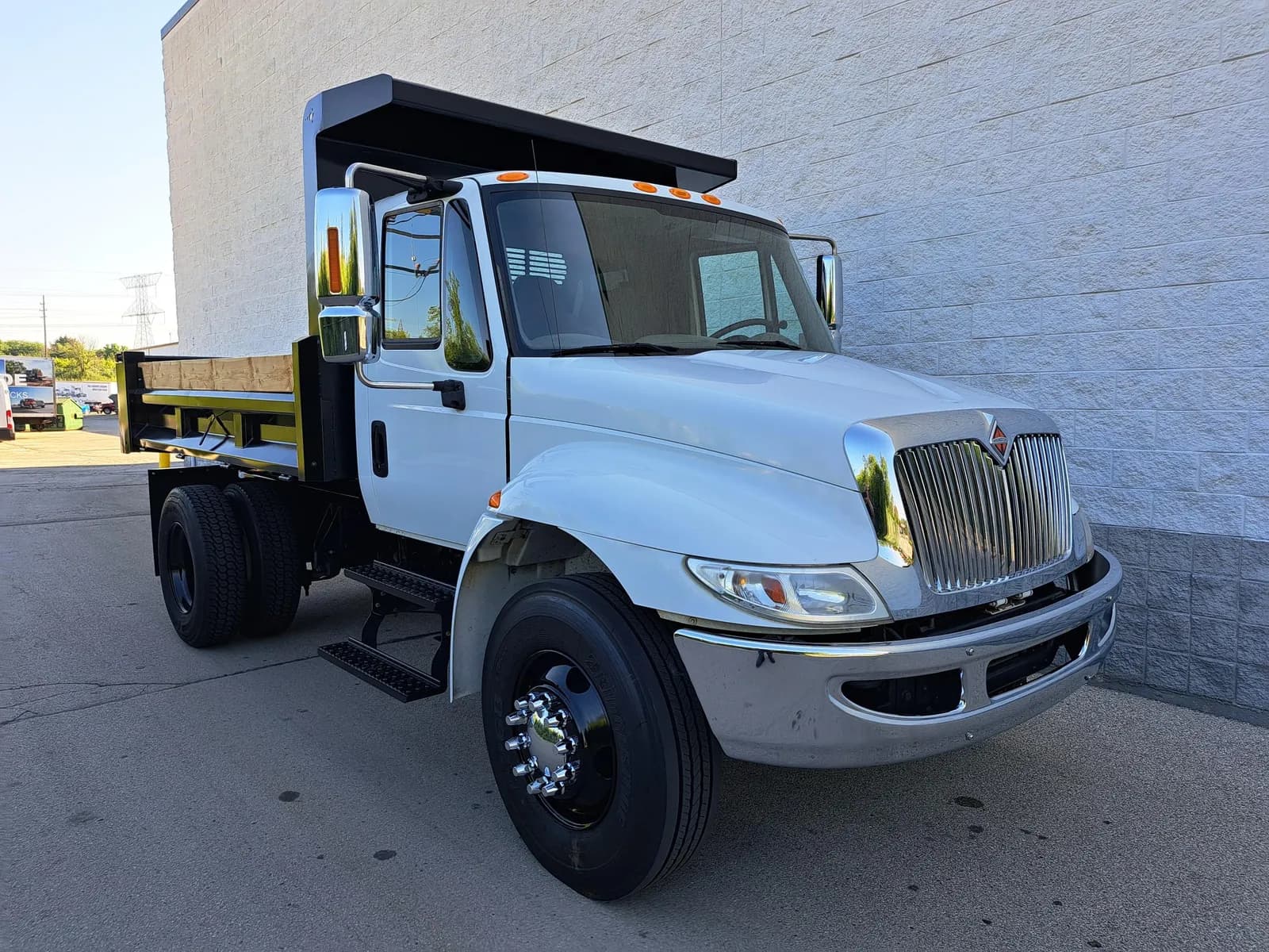 2019 INTERNATIONAL MA025 - Day Cab