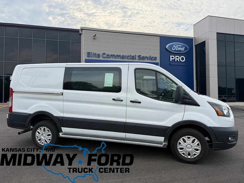 2024 Ford Transit-250 Cargo - Vans