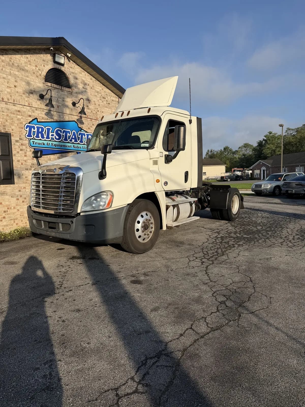 2019 Freightliner Cascadia - Day Cab